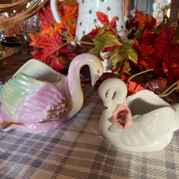 Vintage swan 🦢 planters